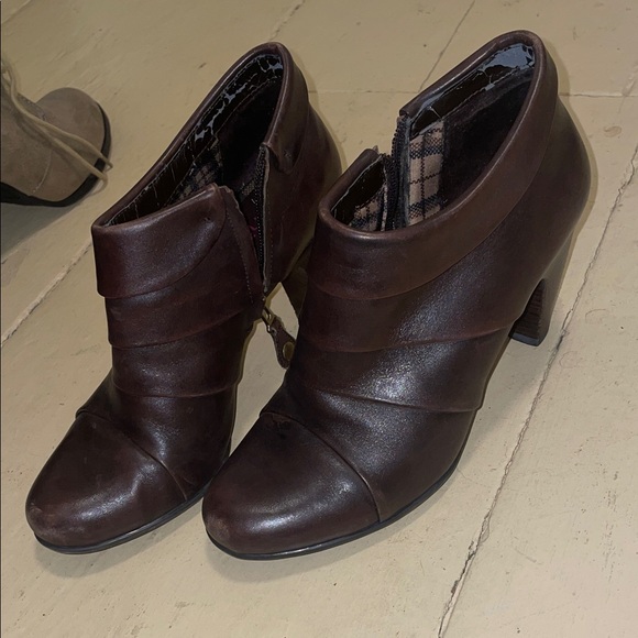 Connie Shoes - Connie Dark Brown Leather Ankle Booties